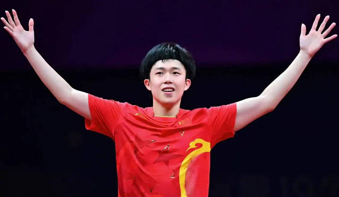 建自信的球 建自信的球