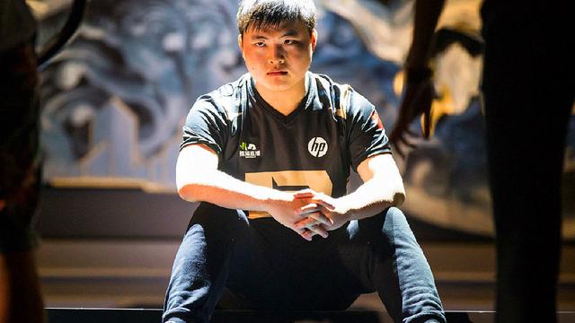 现了其无与 现了其无与