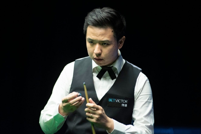 牛能够迎头 牛能够迎头